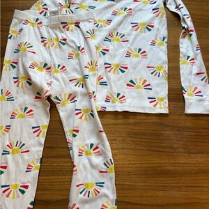 Hanna Andersson Rainbow Sun Organic Cotton Pajama Set Girls 130 (8) EUC